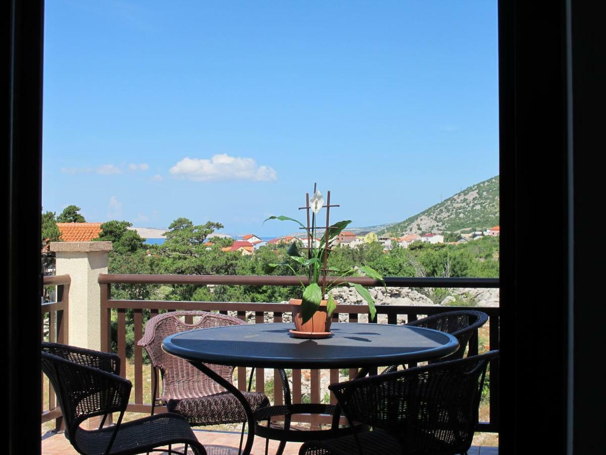Apartmani Stille Karlobag Exterior photo